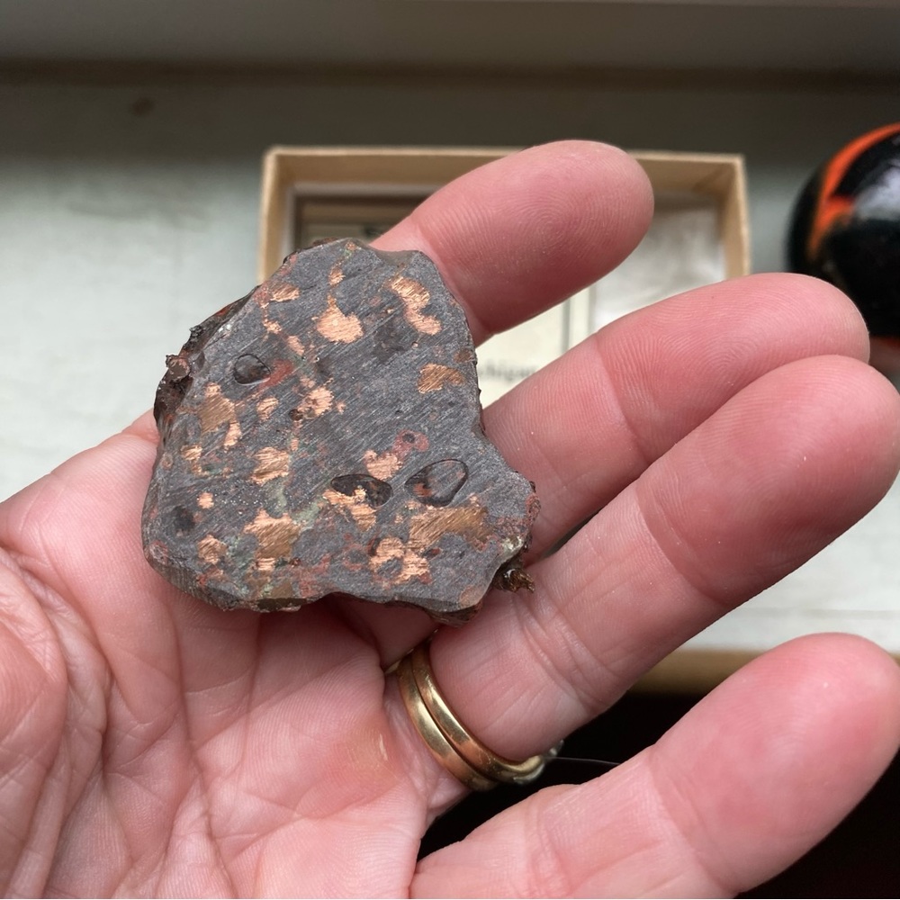 Copper polished slab and large marble